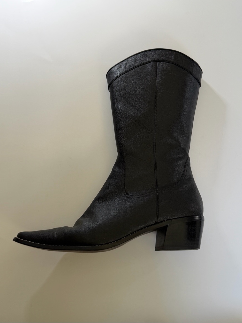 Anne Klein AKFoster Black Leather Pointed Toe Boots – Size 8.5 M